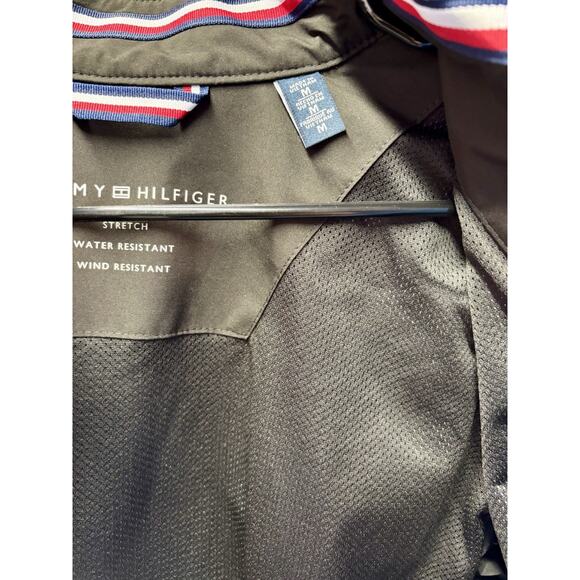 NWT Tommy Hilfiger Men's Lightwieght Jacket. Color Black Size Medium - Picture 8 of 11